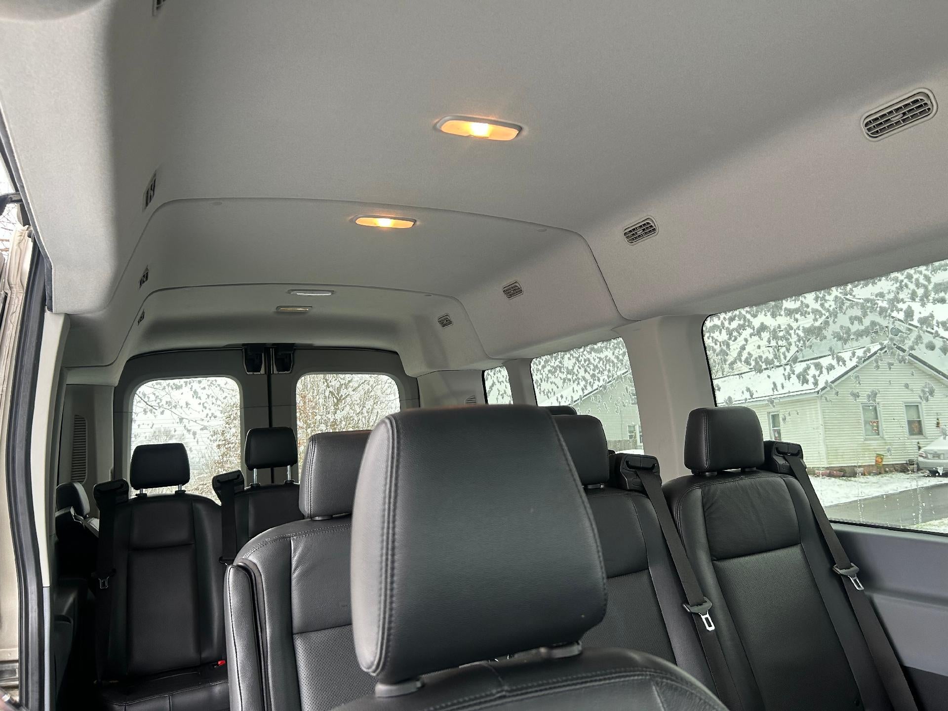 2018 Ford Transit Passenger Wagon XL