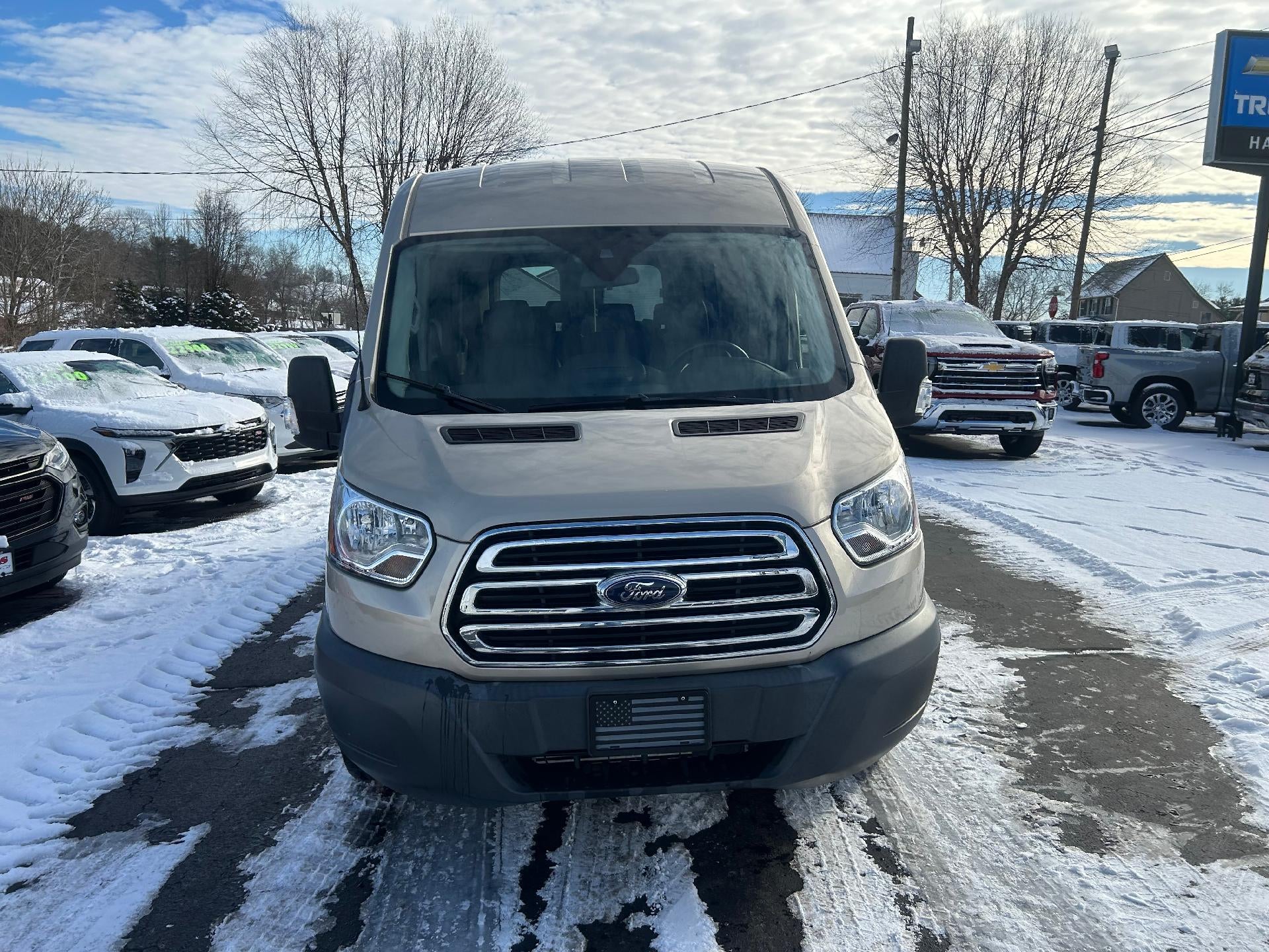 2018 Ford Transit Passenger Wagon XL