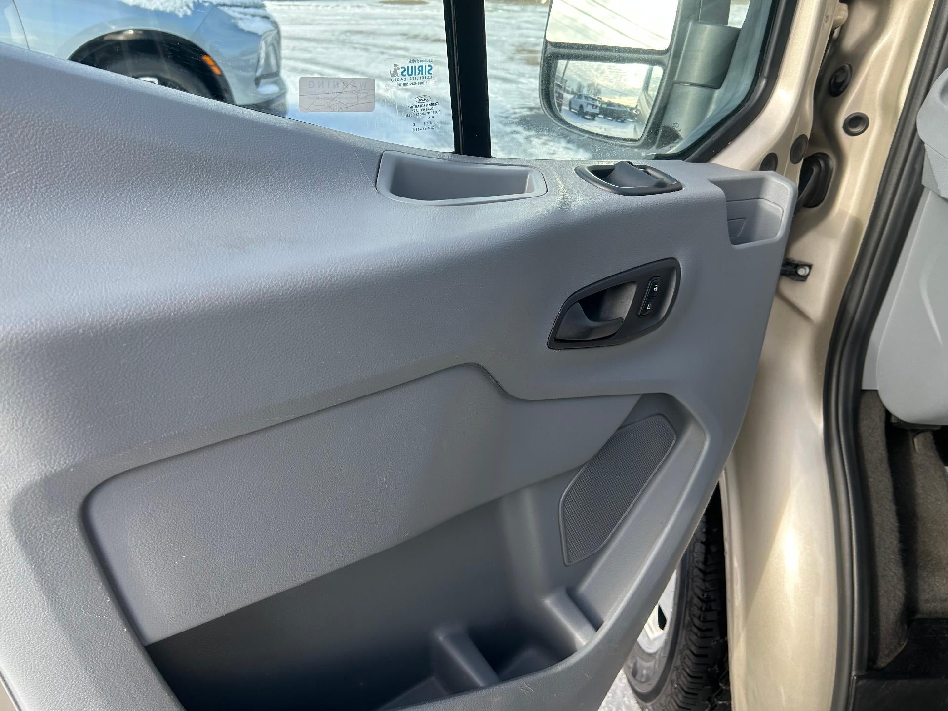 2018 Ford Transit Passenger Wagon XL