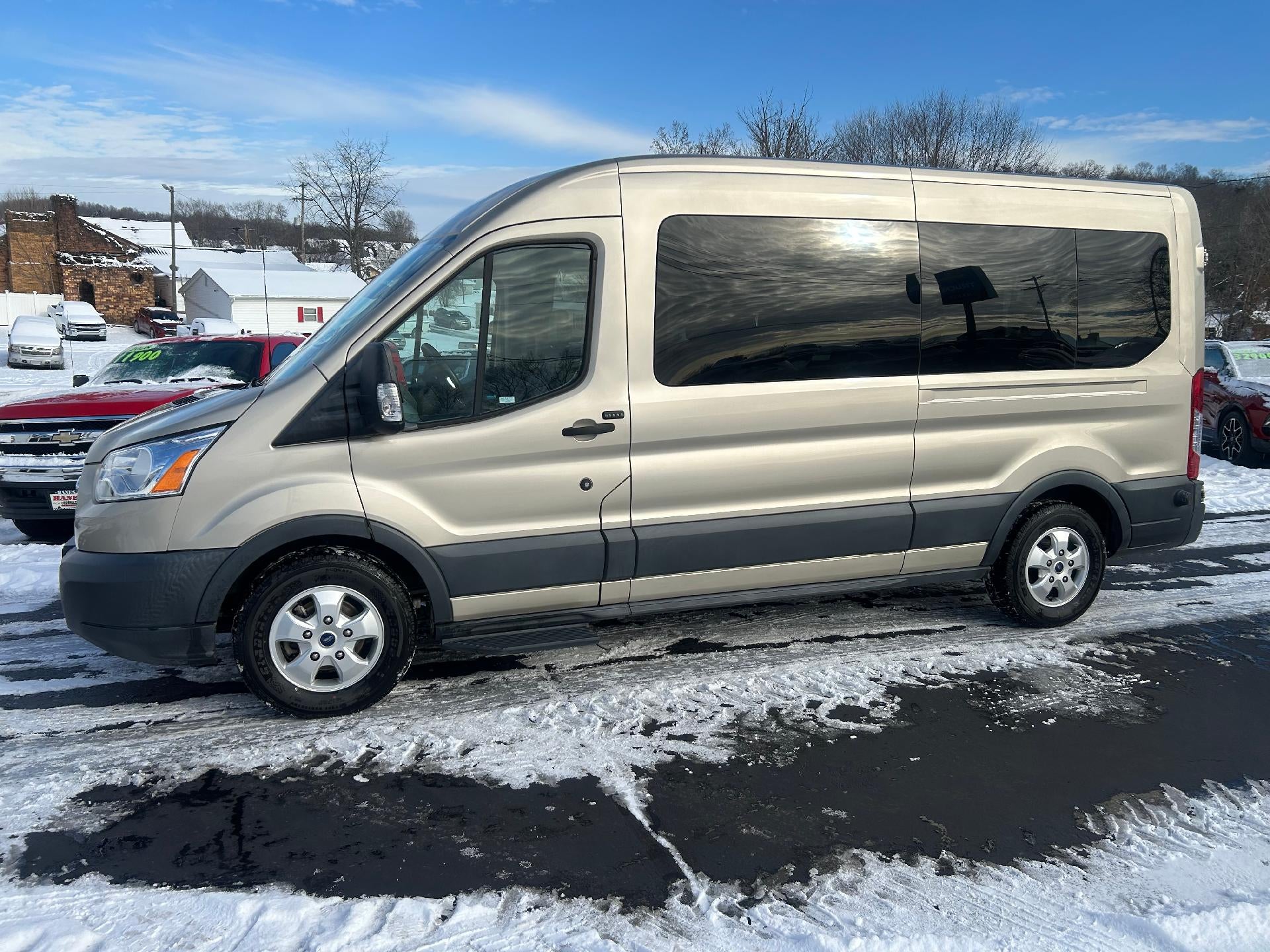 2018 Ford Transit Passenger Wagon XL