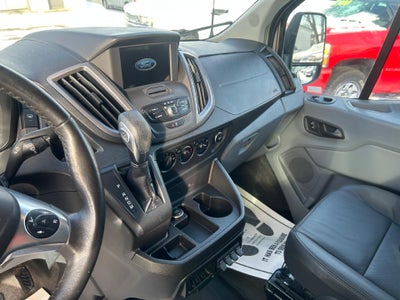 2018 Ford Transit Passenger Wagon XL