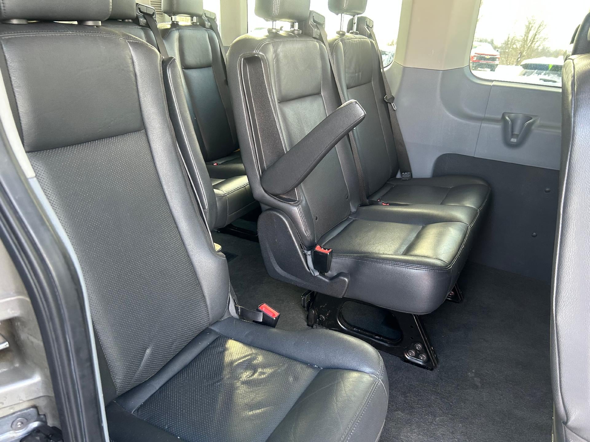 2018 Ford Transit Passenger Wagon XL