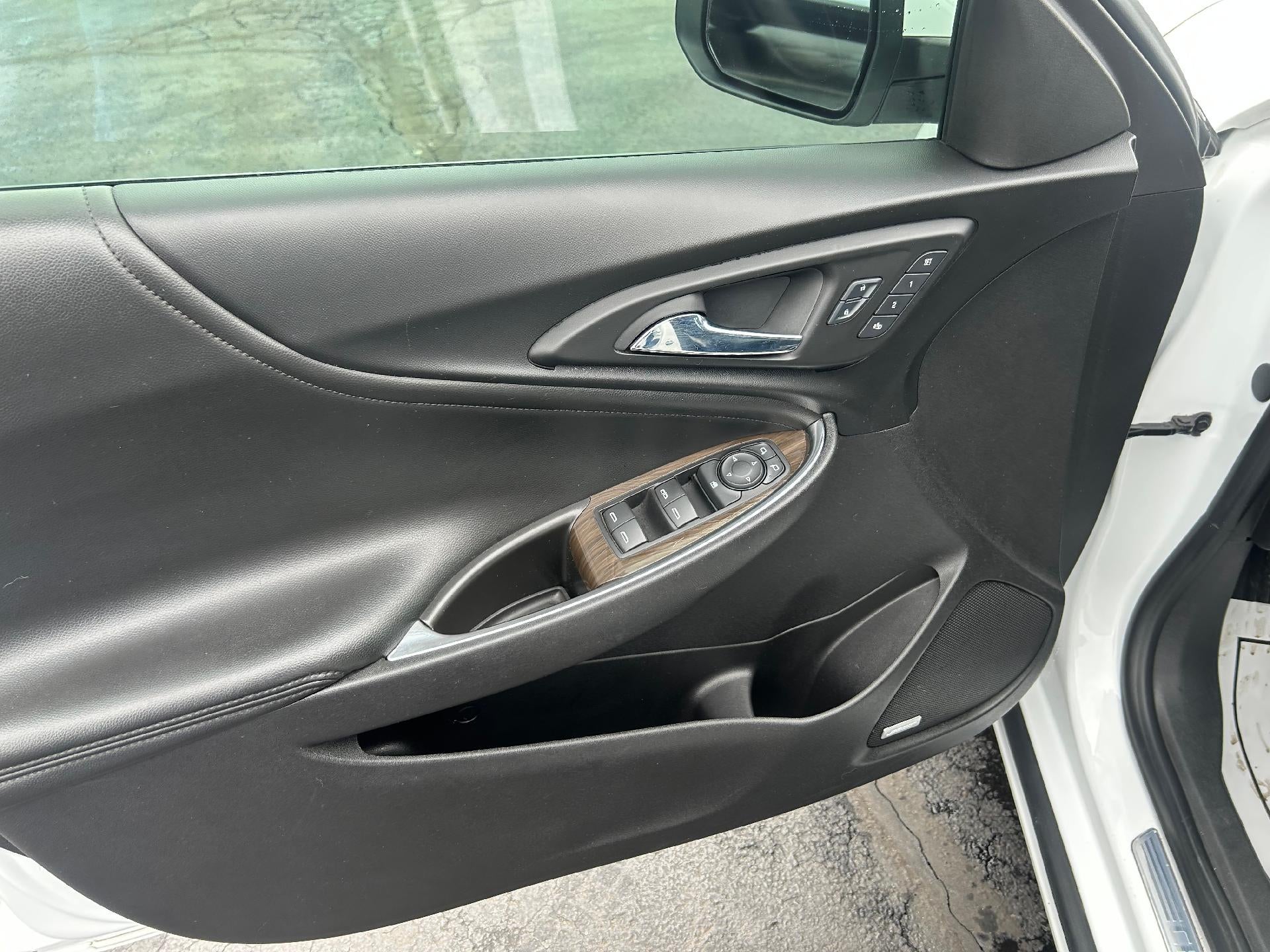 2017 Chevrolet Malibu Premier