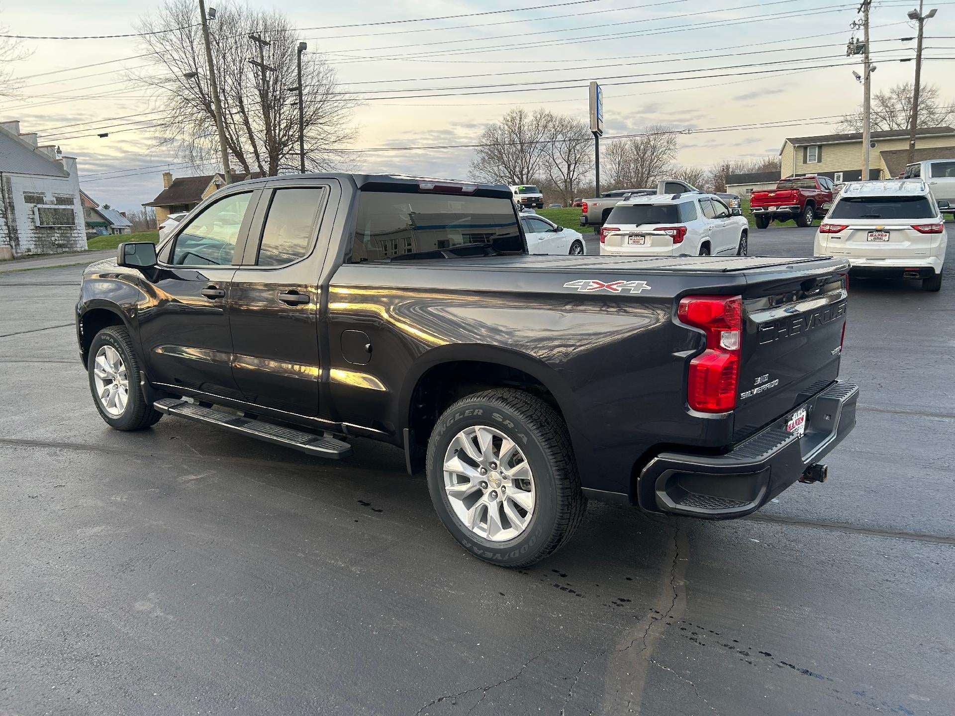 2022 Chevrolet Silverado 1500 Custom
