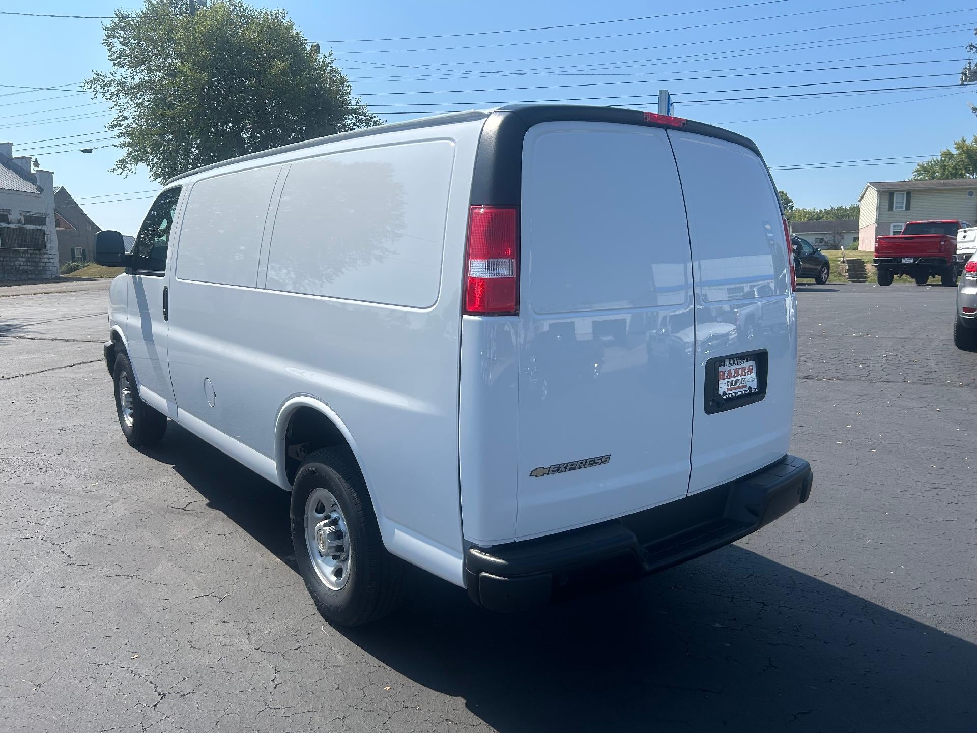 2024 Chevrolet Express Cargo 2500 Base