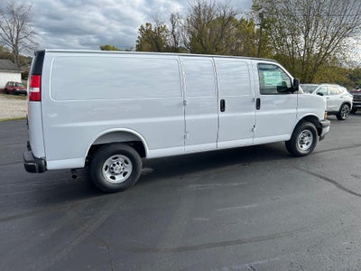 2025 Chevrolet Express Cargo 3500 Base