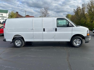 2025 Chevrolet Express Cargo 3500 Base