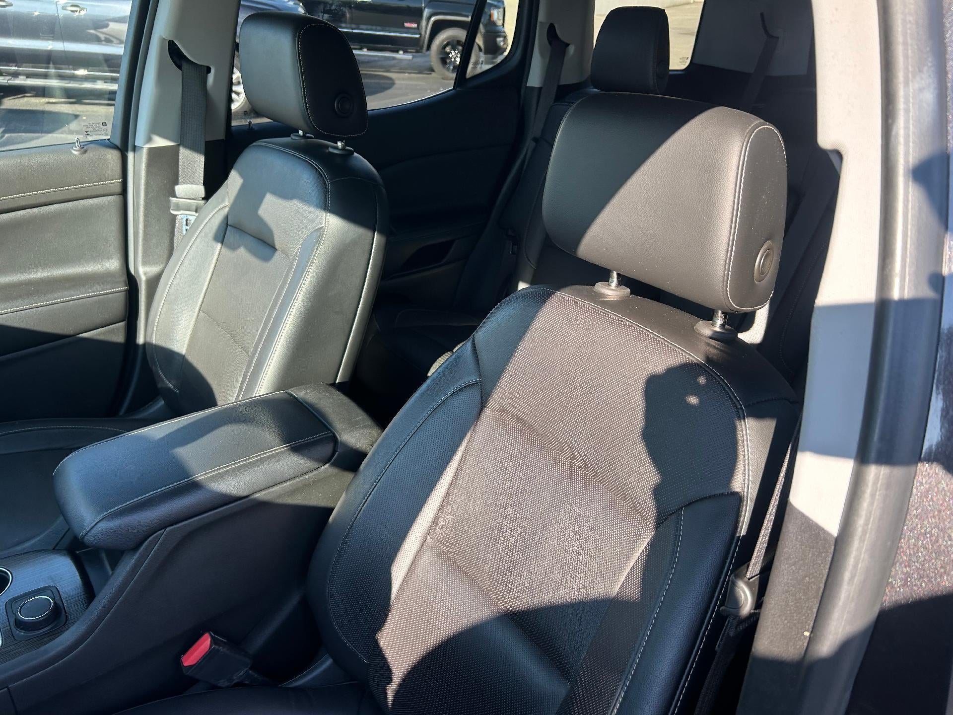 2019 GMC Acadia SLT