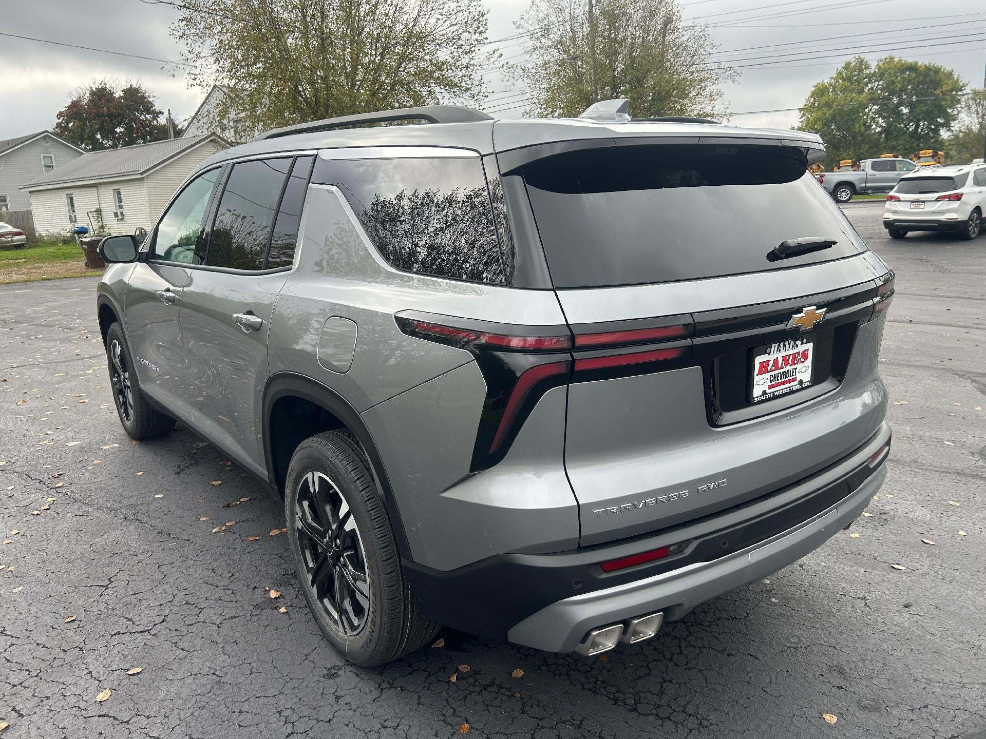 2027 Chevrolet Traverse LT