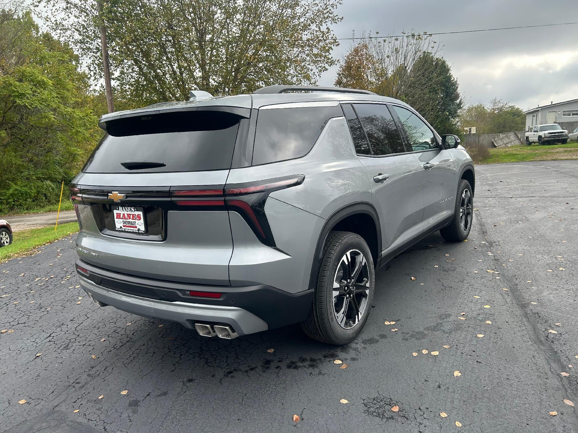 2027 Chevrolet Traverse LT