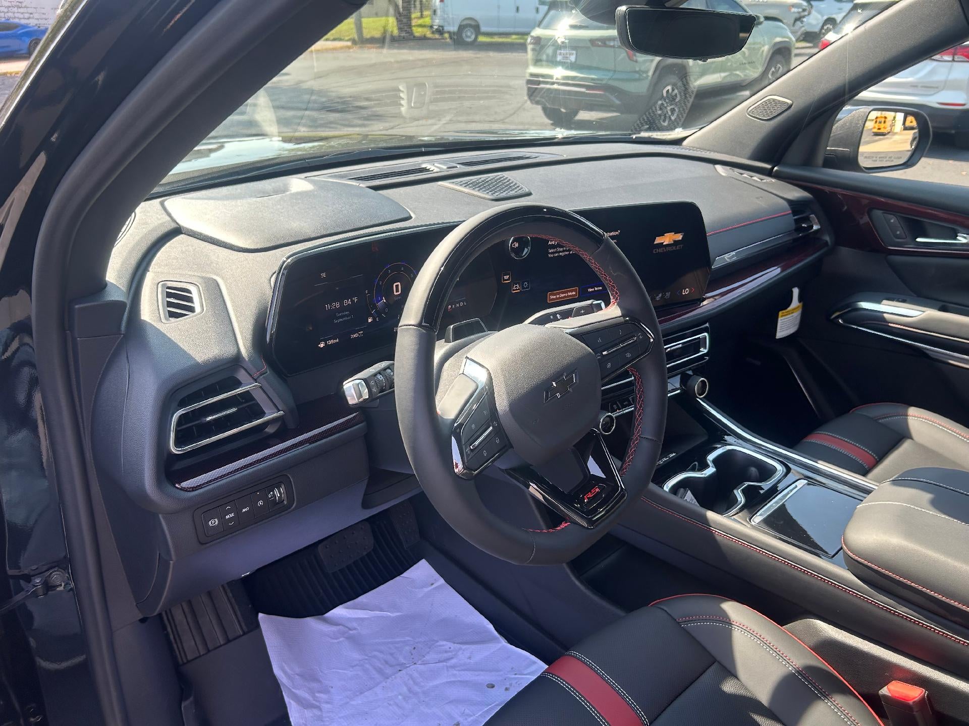 2027 Chevrolet Traverse RS