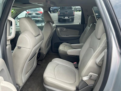 2010 Chevrolet Traverse LT w/2LT