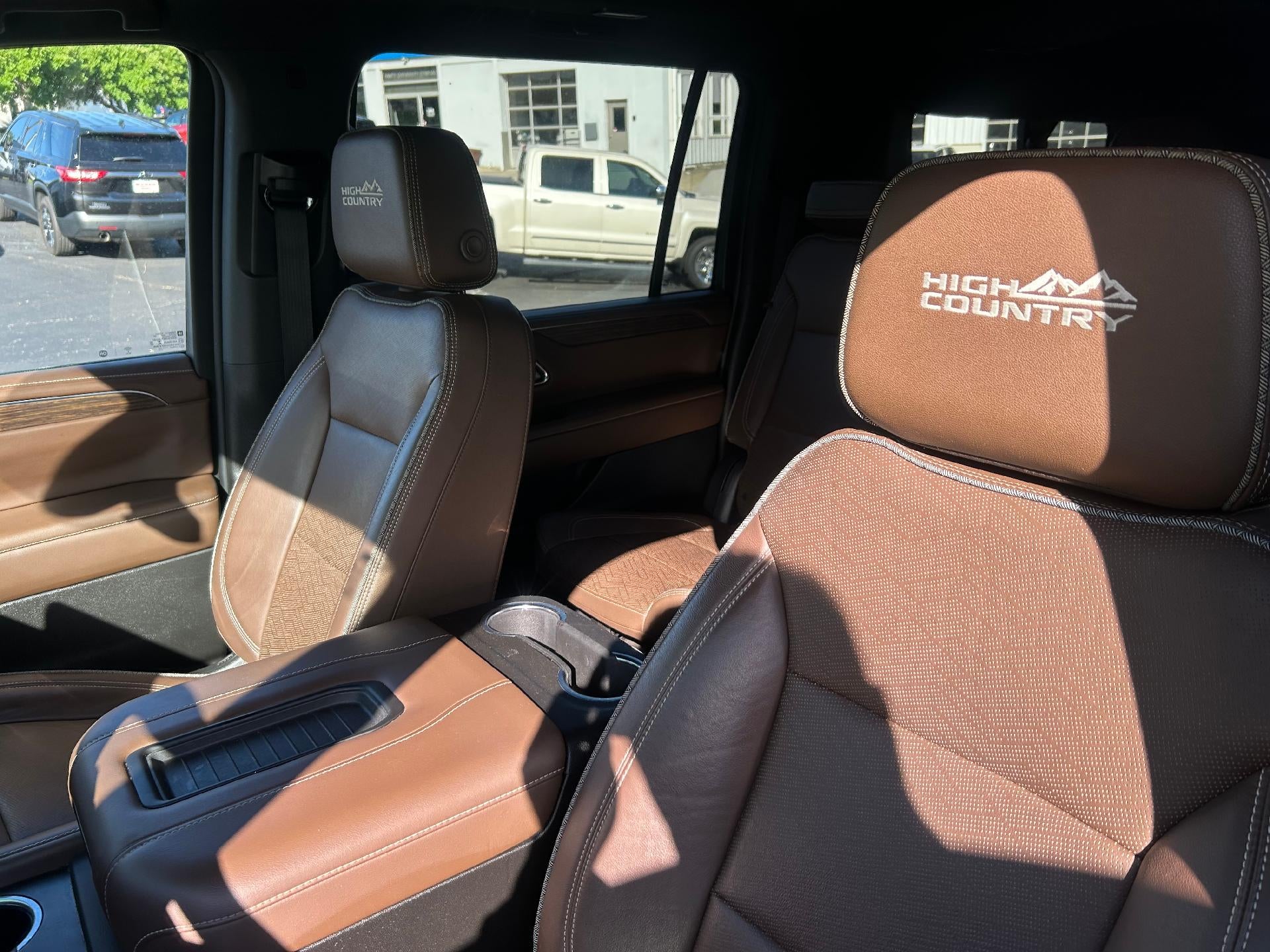 2022 Chevrolet Suburban High Country