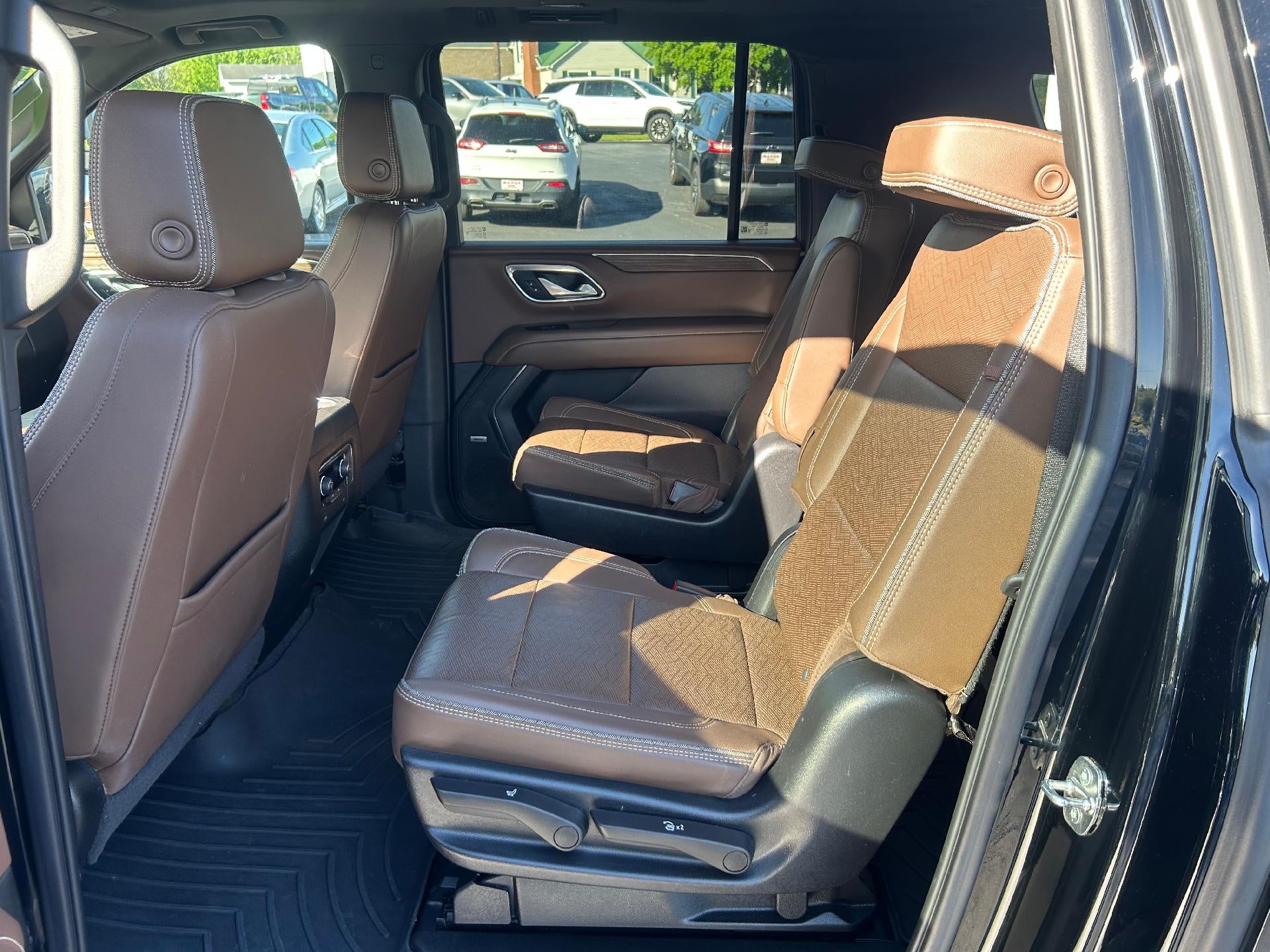 2022 Chevrolet Suburban High Country