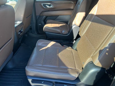 2022 Chevrolet Suburban High Country
