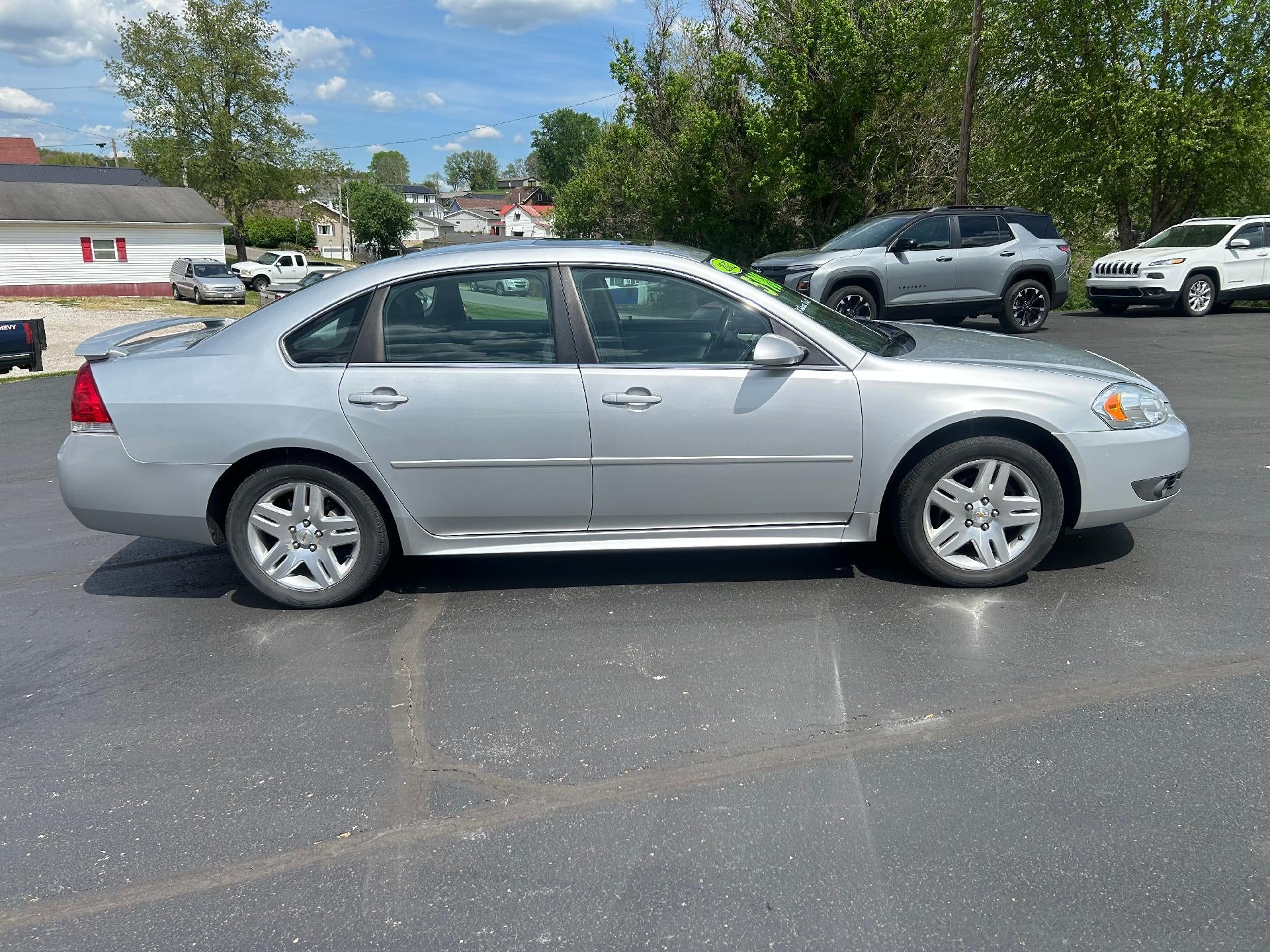 2011 Chevrolet Impala LT Retail