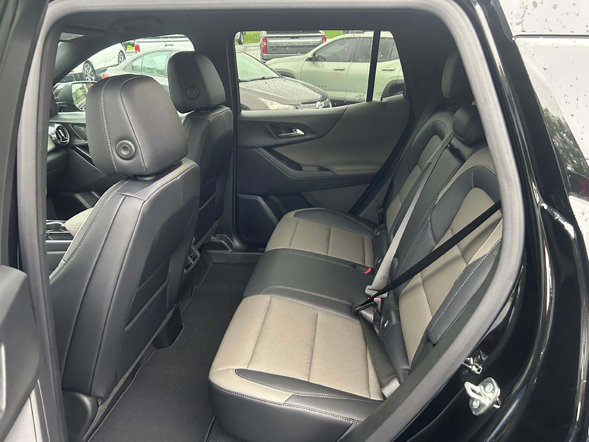 2027 Chevrolet Equinox AWD LT
