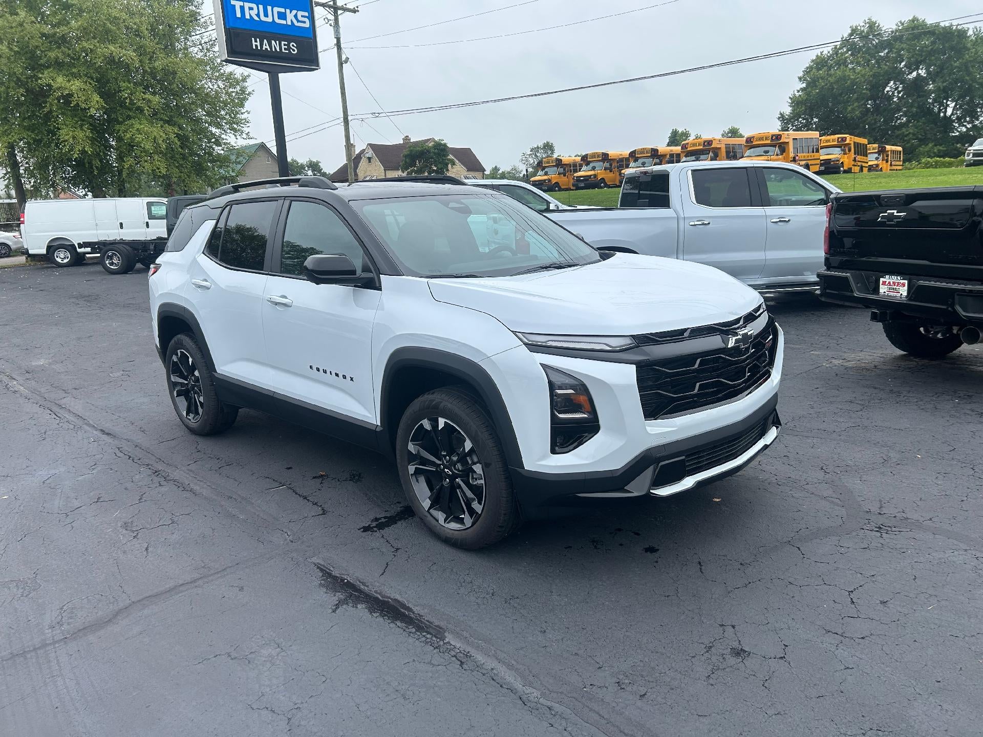 2027 Chevrolet Equinox AWD RS
