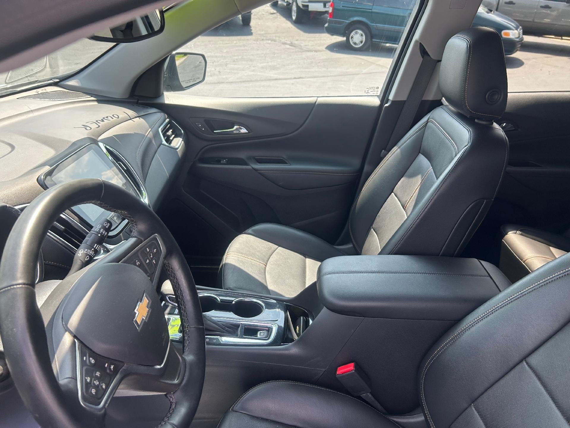 2023 Chevrolet Equinox Premier