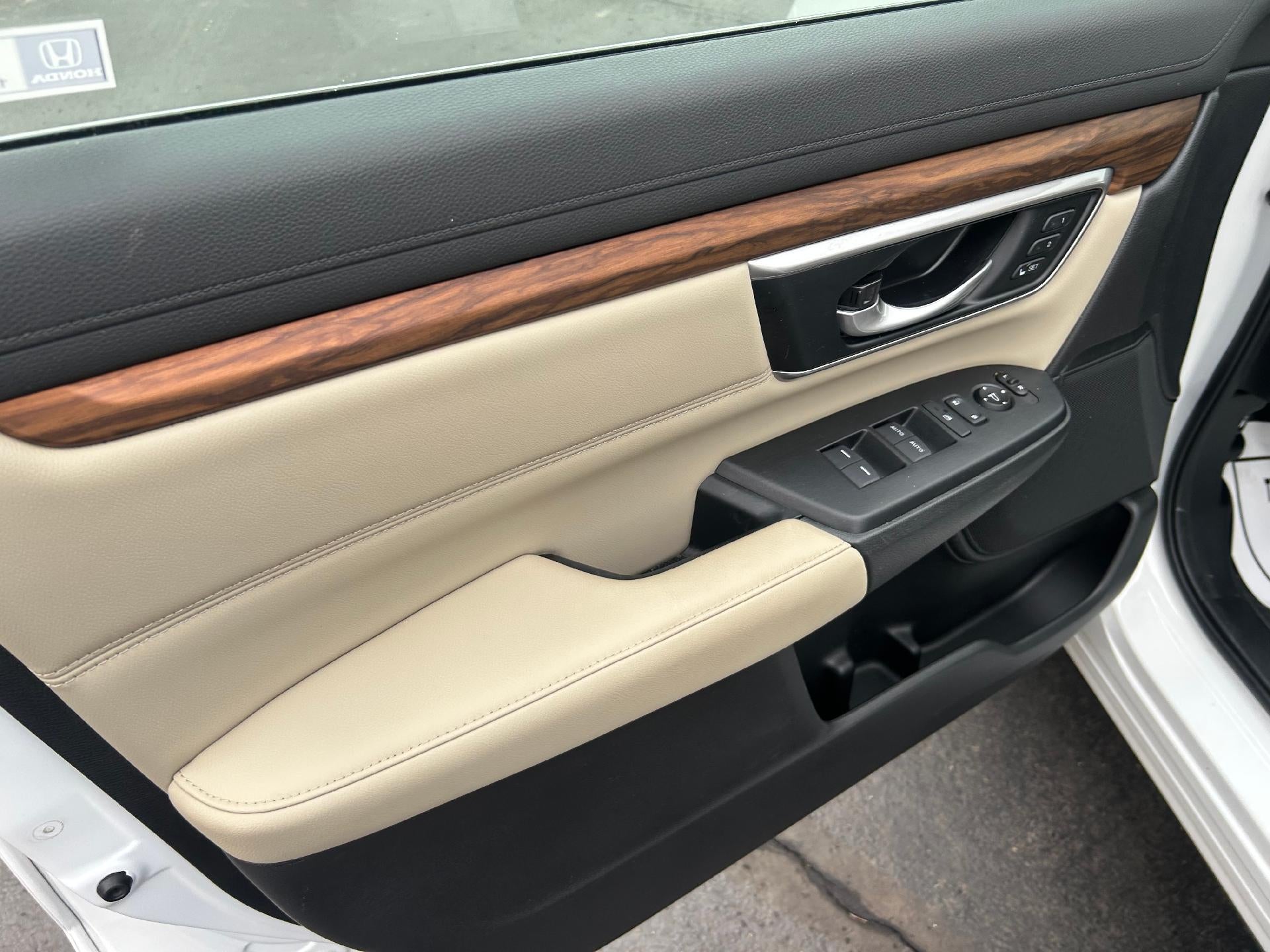 2022 Honda CR-V Hybrid Touring