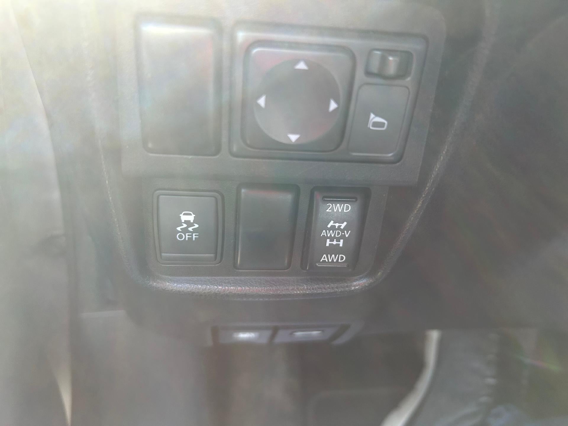 2011 Nissan JUKE SL